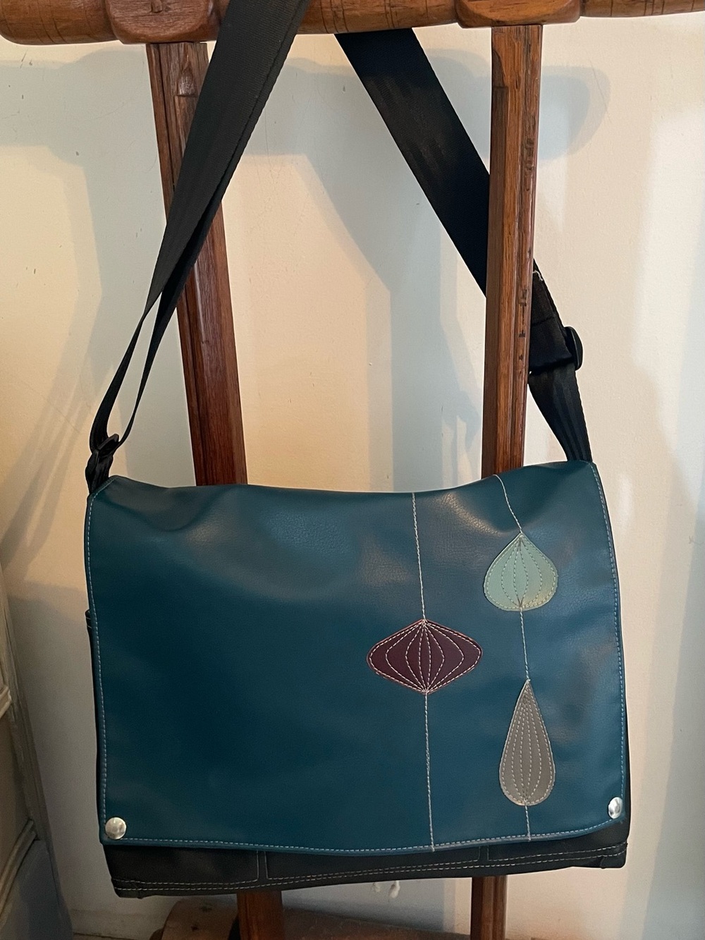 Queen Bee Portland by Rebecca Pearce Teal Floral Stitch Messenger Bag